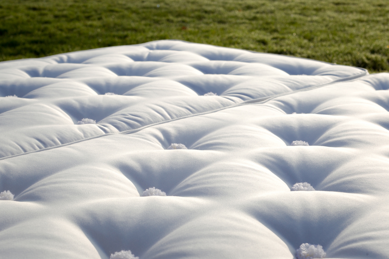 1 grand ou 2 petits matelas? Univers Du Sommeil